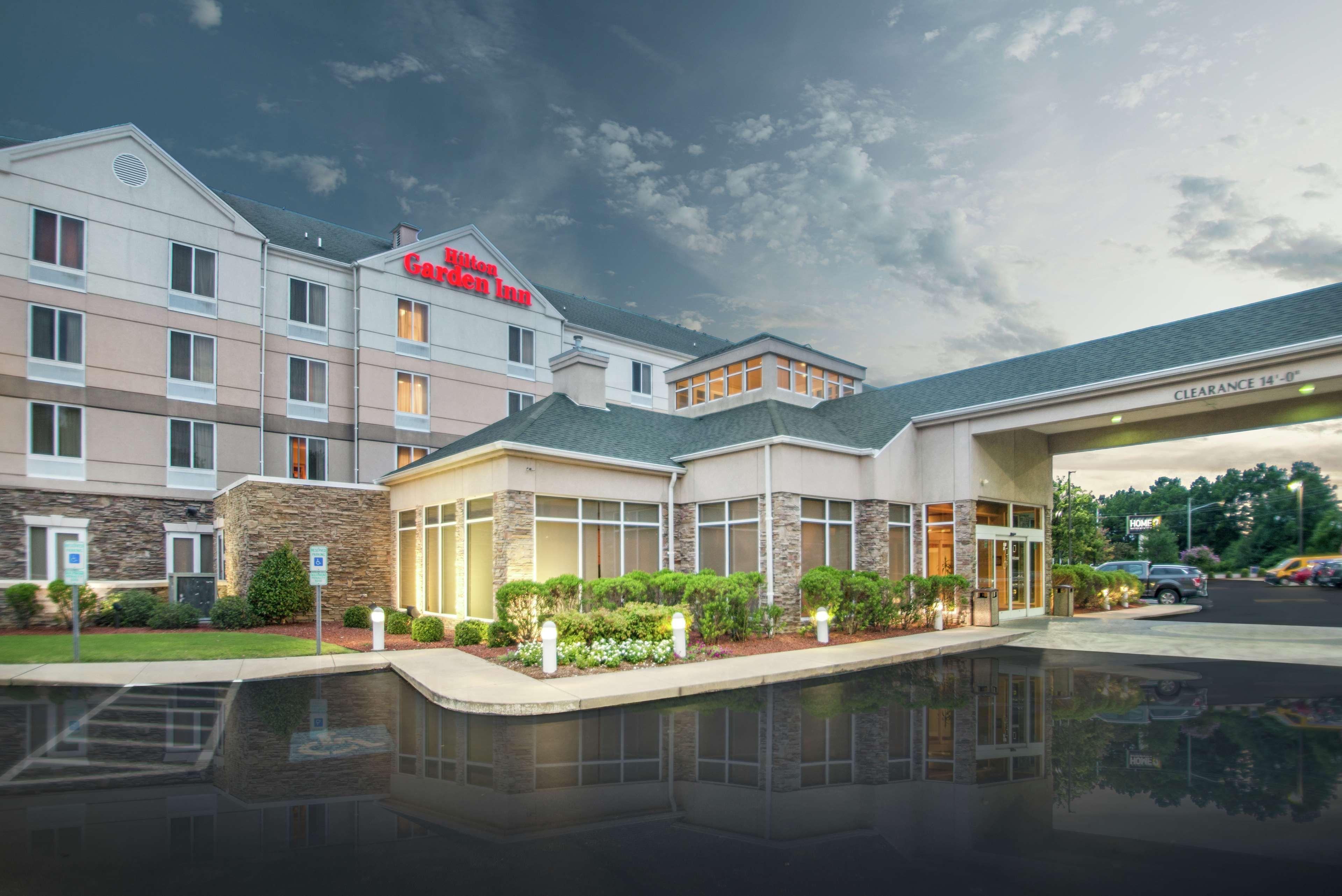 Hilton Garden Inn Fayetteville/Fort Bragg Exterior foto
